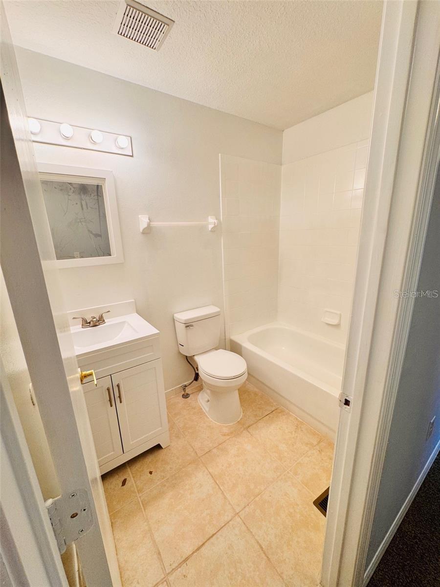 BIMINI BAY PH 01 - Residential Lease