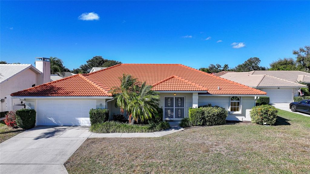 Photo of 1325 Covey Court, Venice, FL 34293 (MLS # D6145501)