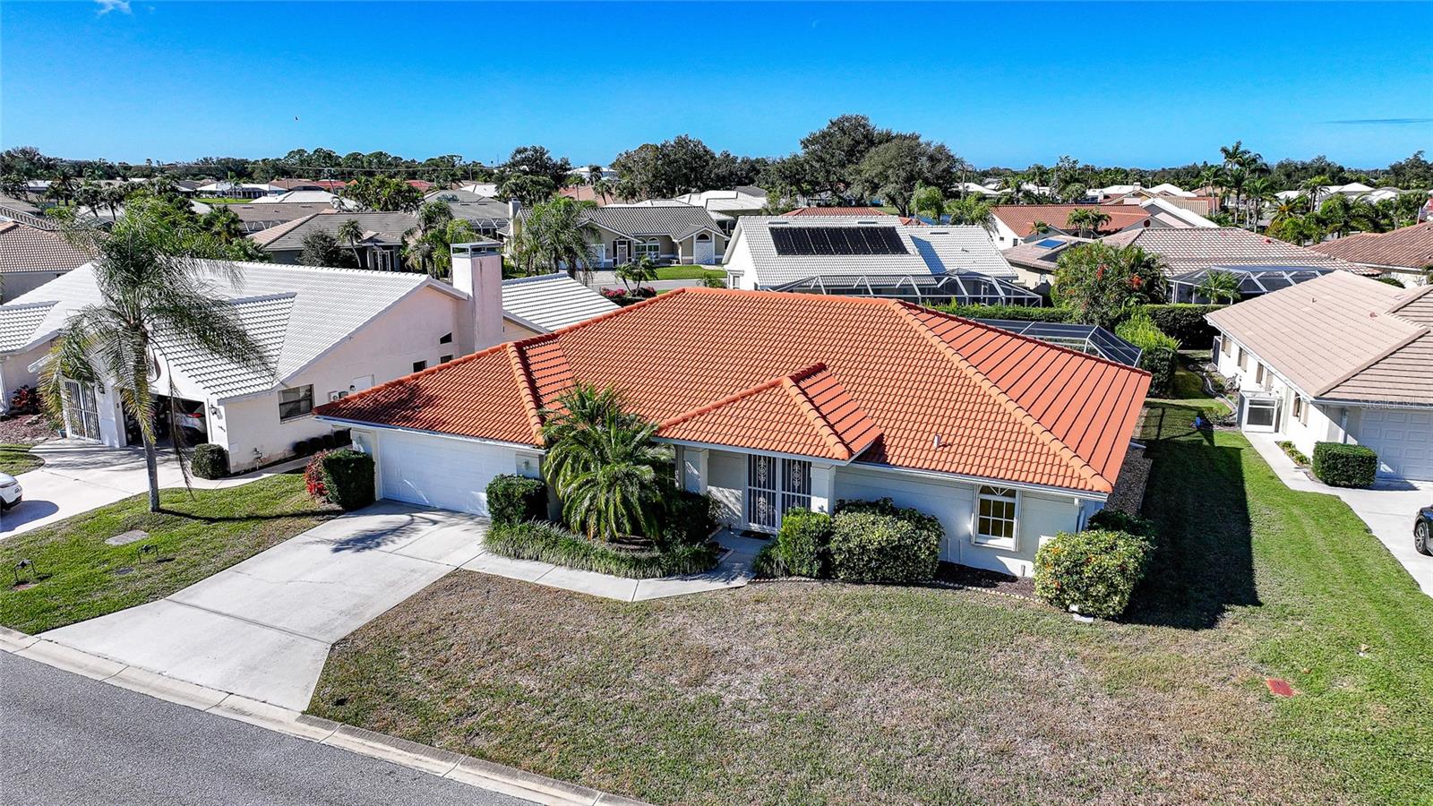 QUAIL LAKE - Residential