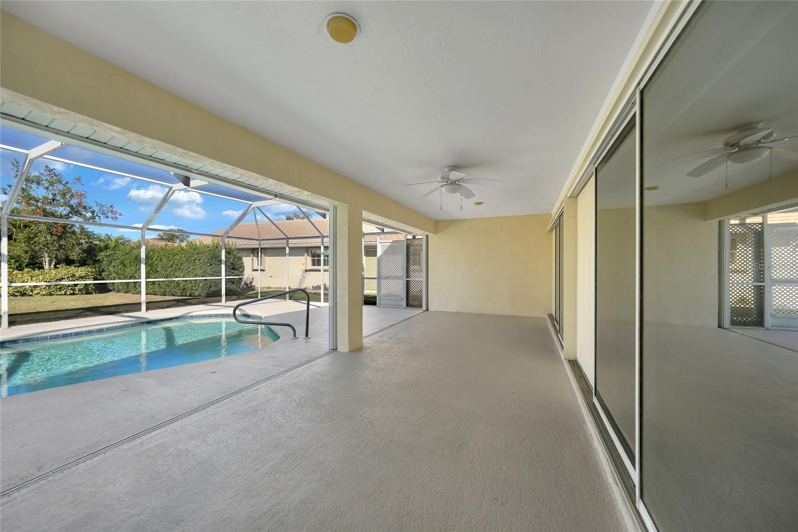 QUAIL LAKE - Residential