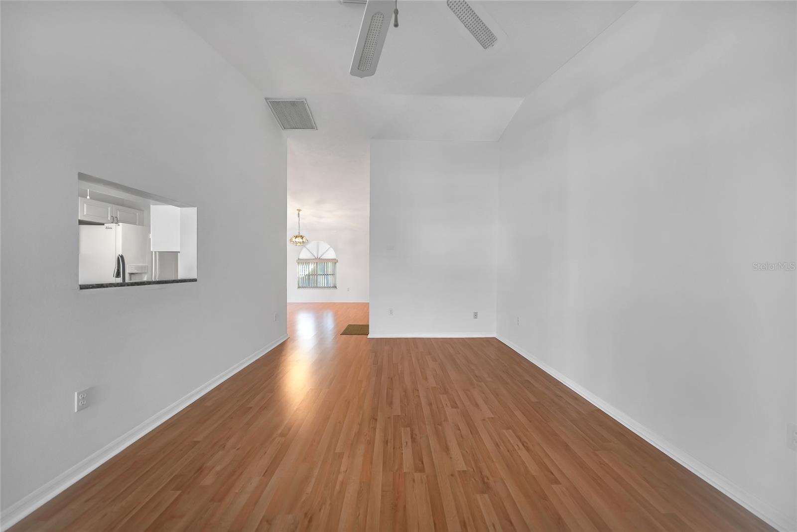 QUAIL LAKE - Residential