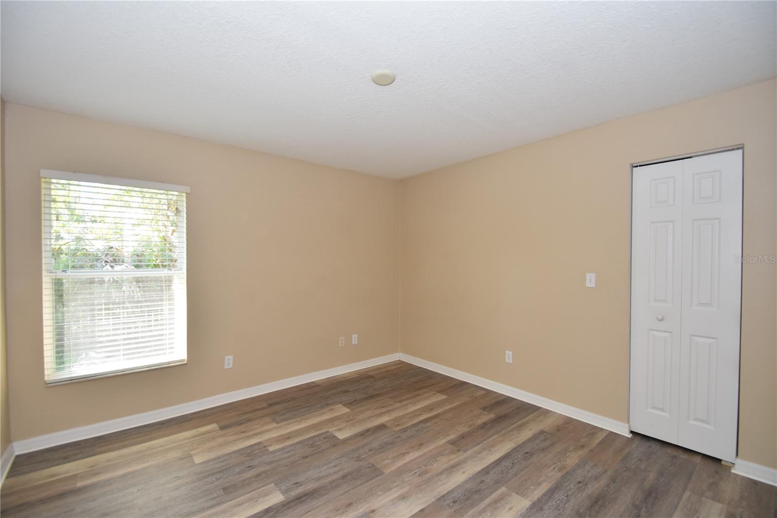 PINE GROVE - Residential