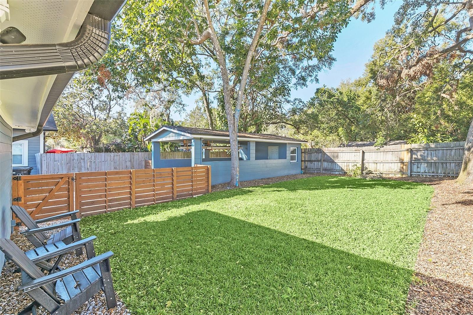 PRINCETON COURT - Residential