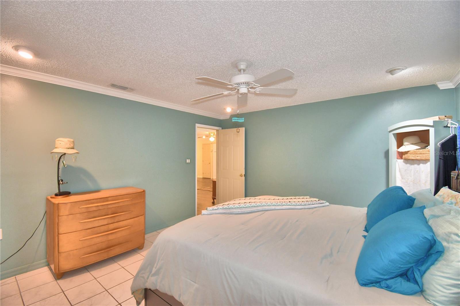 VALLEY HIGH - Residential