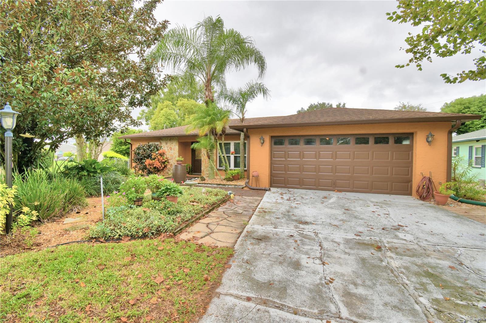 VALLEY HIGH - Residential