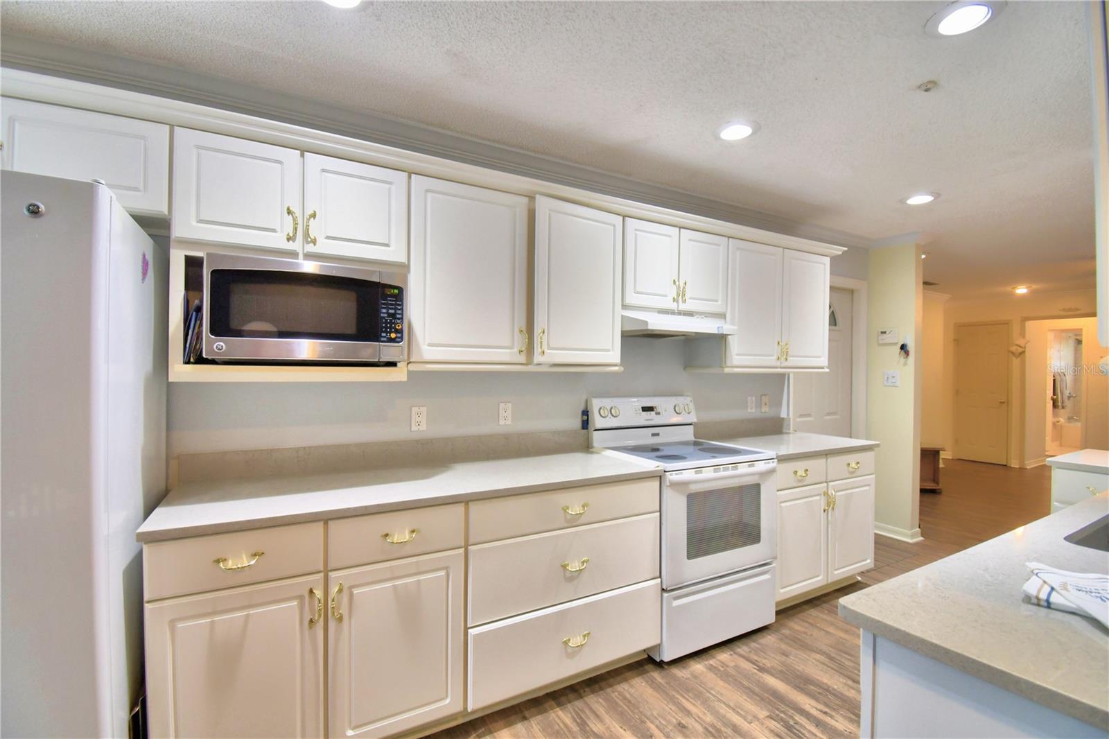 VALLEY HIGH - Residential