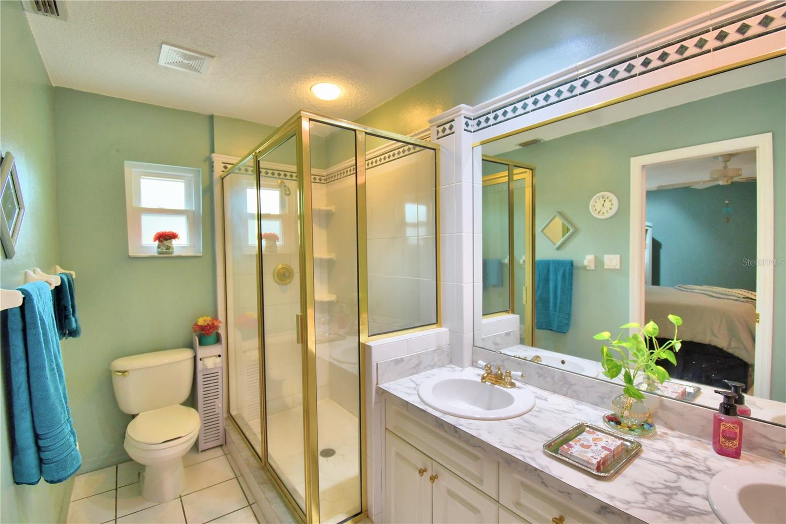 VALLEY HIGH - Residential