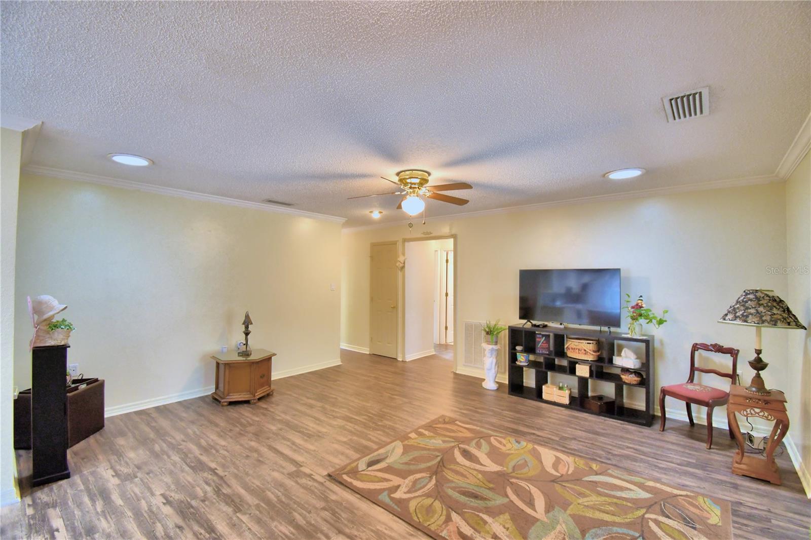 VALLEY HIGH - Residential