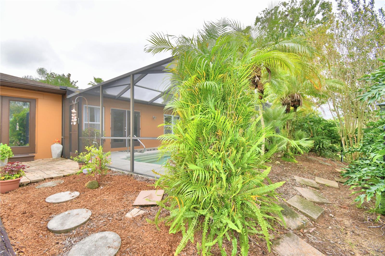 VALLEY HIGH - Residential