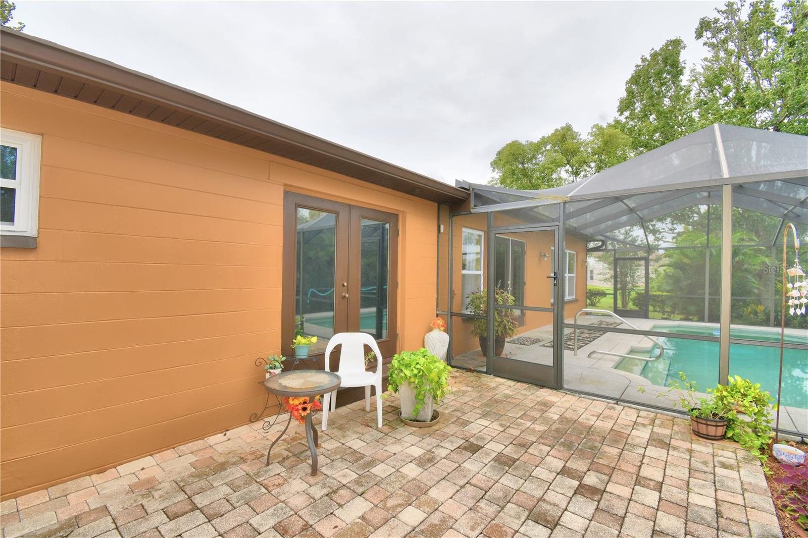 VALLEY HIGH - Residential