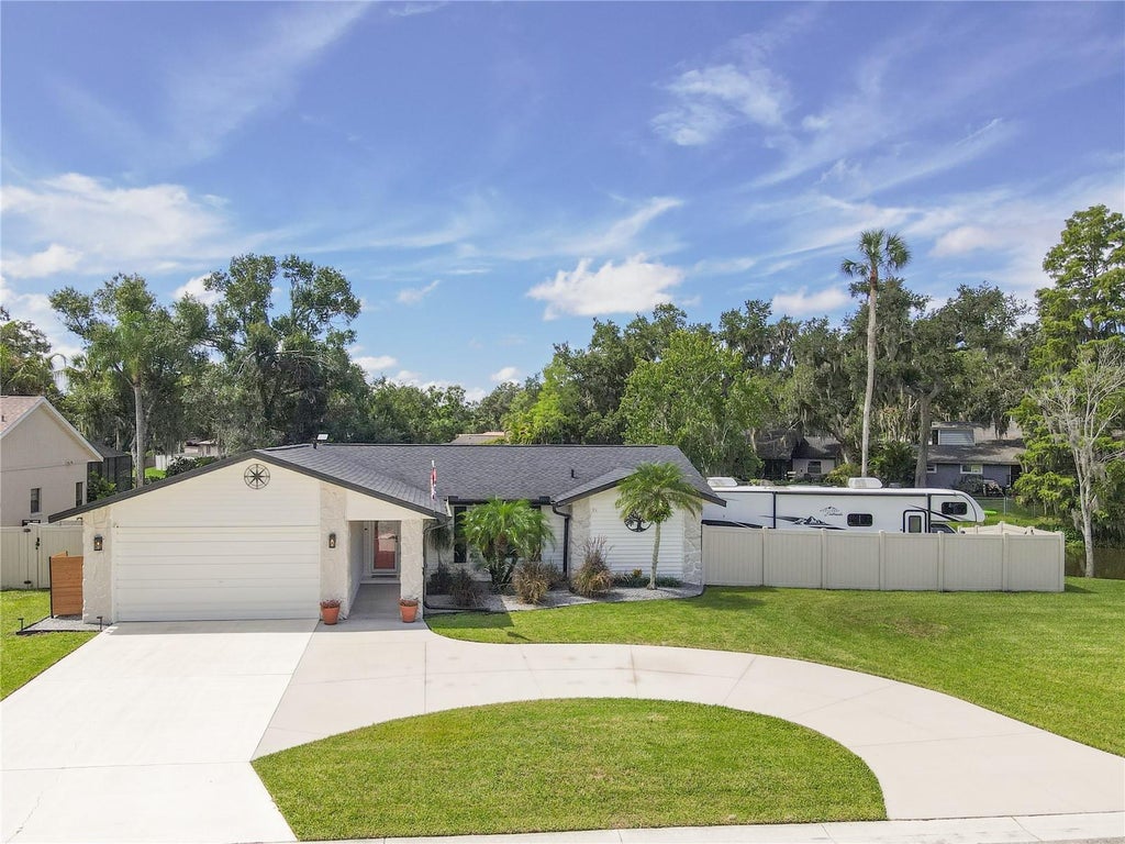 Photo of 7905 55th Street E, Palmetto, FL 34221 (MLS # A4698743)