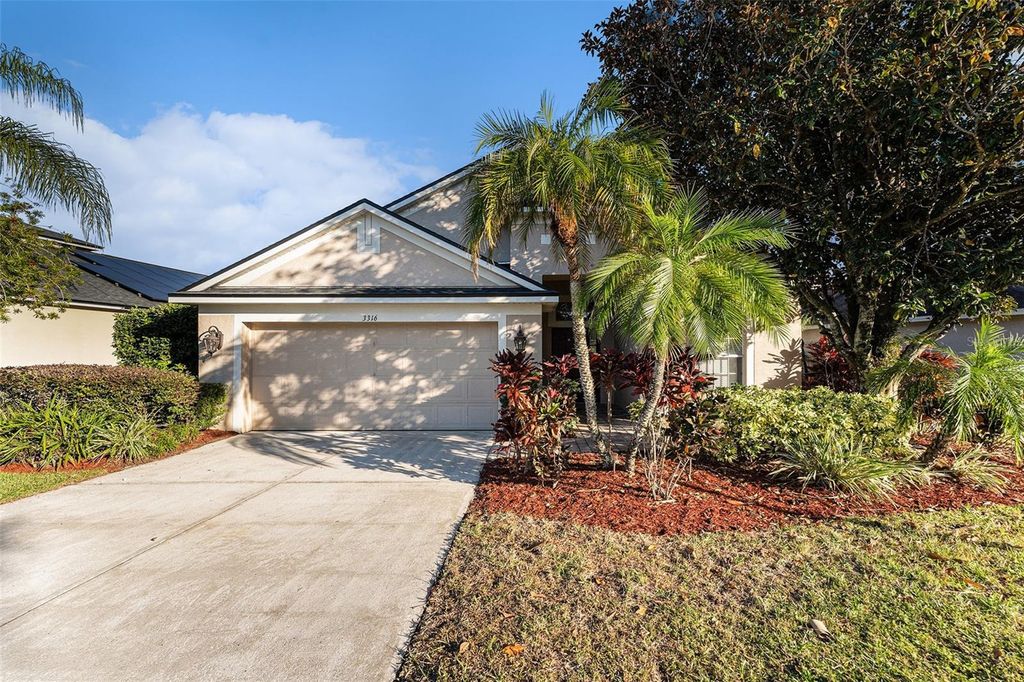 Photo of 3316 Stonebridge Trail, Valrico, FL 33596 (MLS # O6361189)