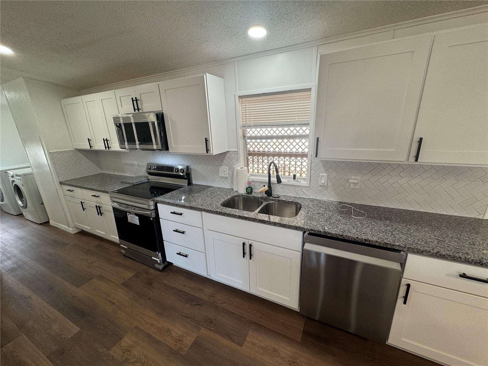 HIGHLAND LAKES - Residential