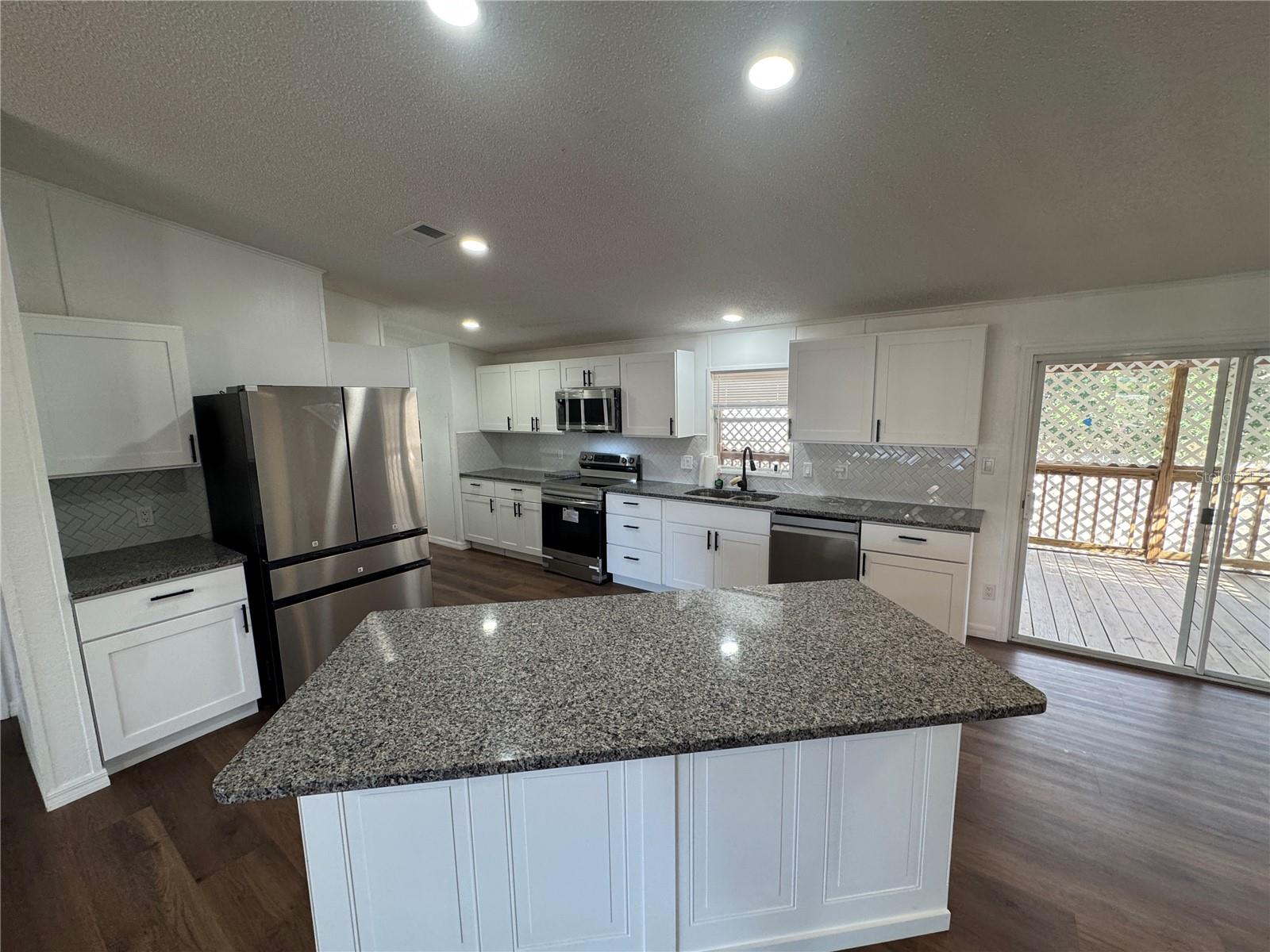 HIGHLAND LAKES - Residential