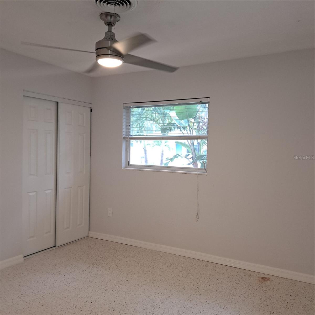 GULFPORT HARBOR 1ST ADD - Residential Lease