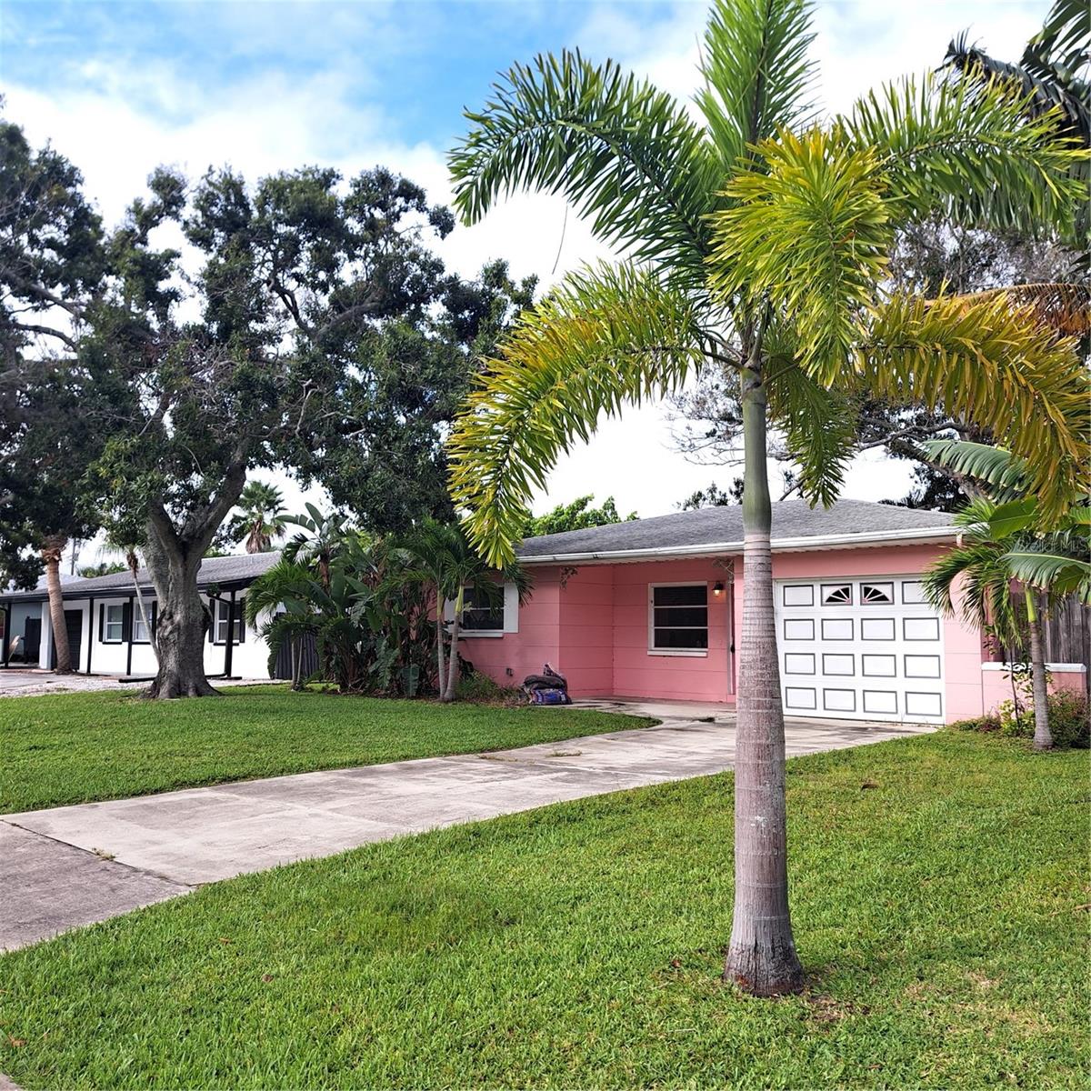 GULFPORT HARBOR 1ST ADD - Residential Lease