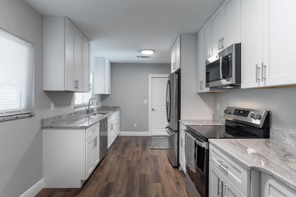 Photo of 712 Camellia Court, Seffner, FL 33584 (MLS # TB8475542)