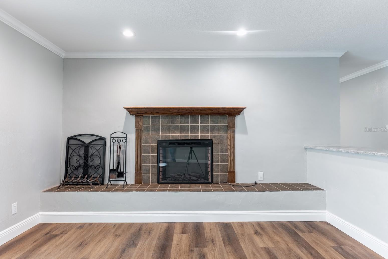 CAMELLIA COURT SUB - Residential