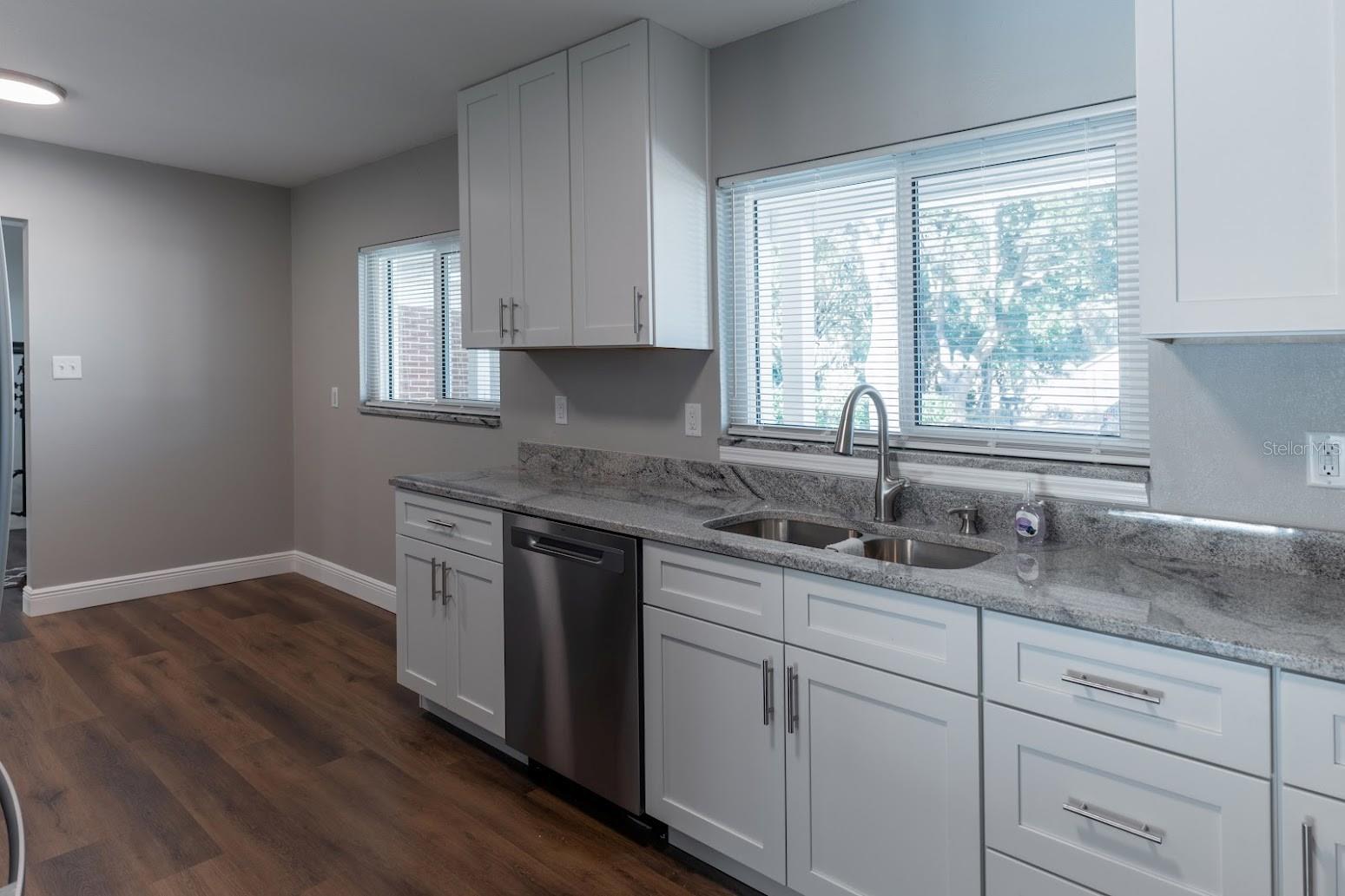 CAMELLIA COURT SUB - Residential