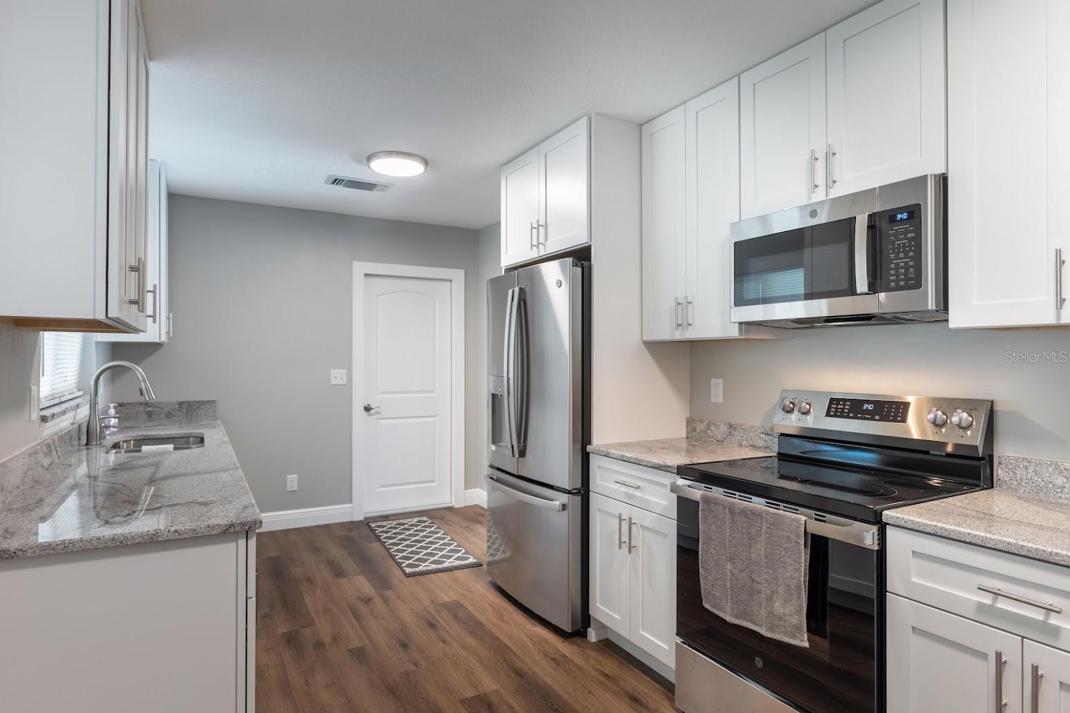 CAMELLIA COURT SUB - Residential