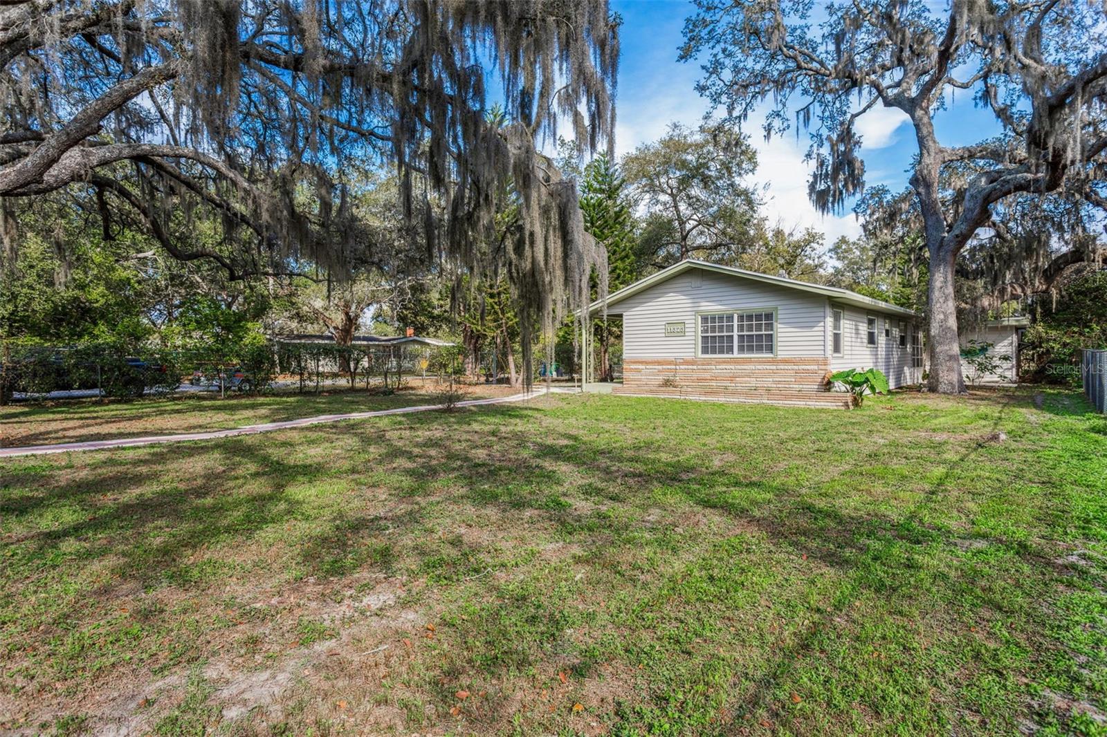 HAMNERS W E FOREST ACRES - Residential