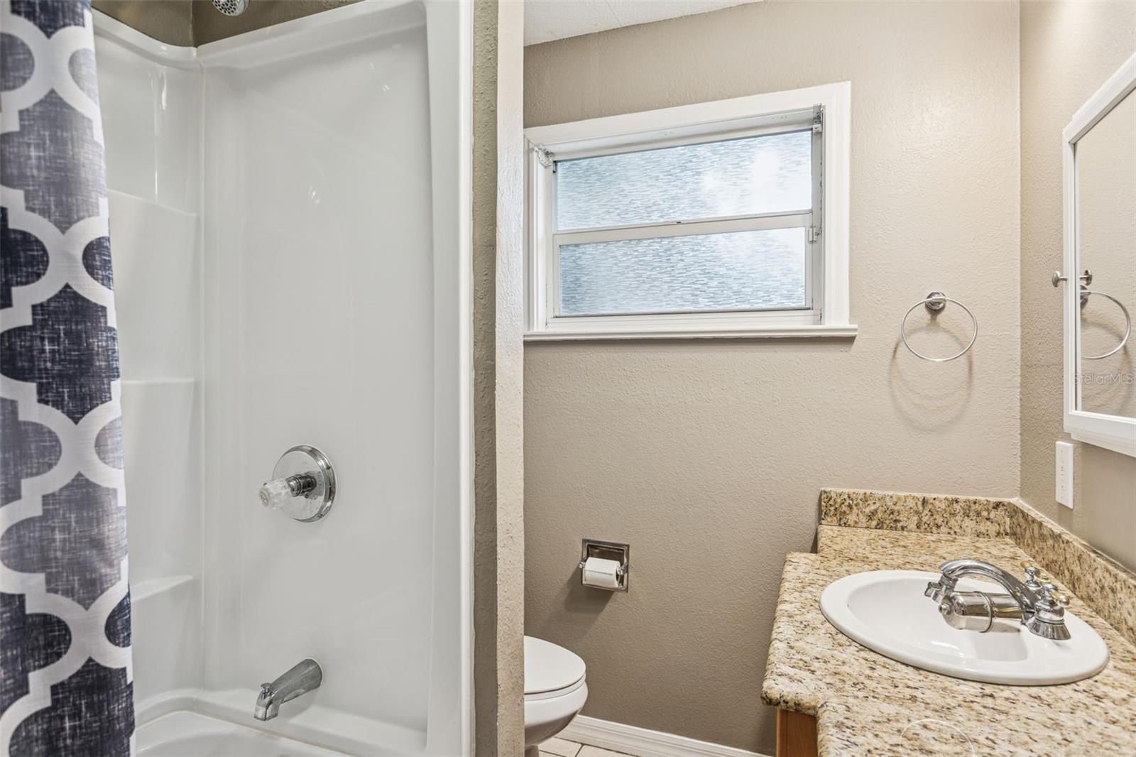 HAMNERS W E FOREST ACRES - Residential