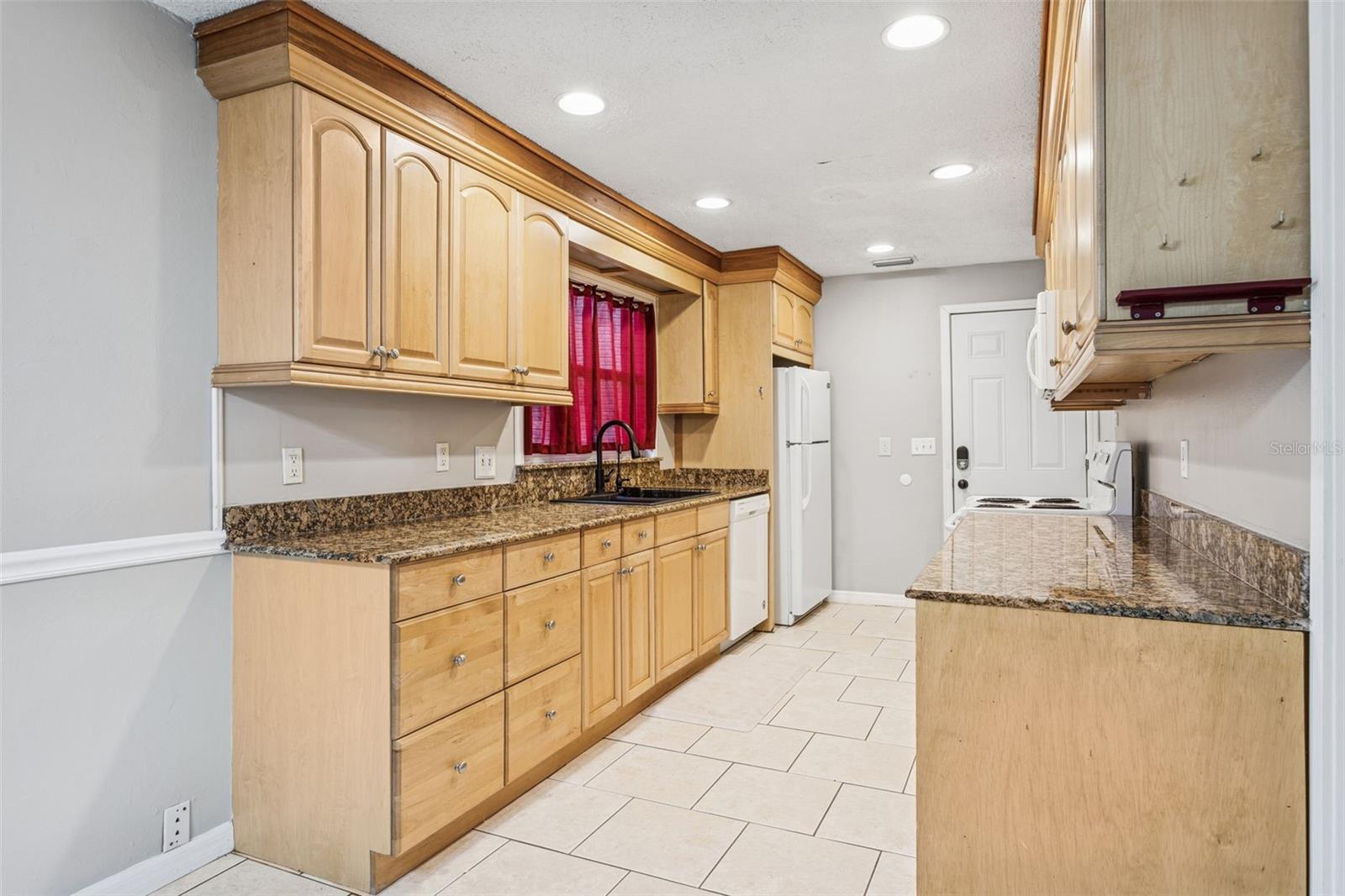 HAMNERS W E FOREST ACRES - Residential