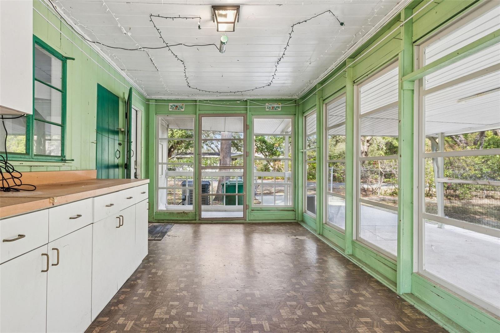 HAMNERS W E FOREST ACRES - Residential