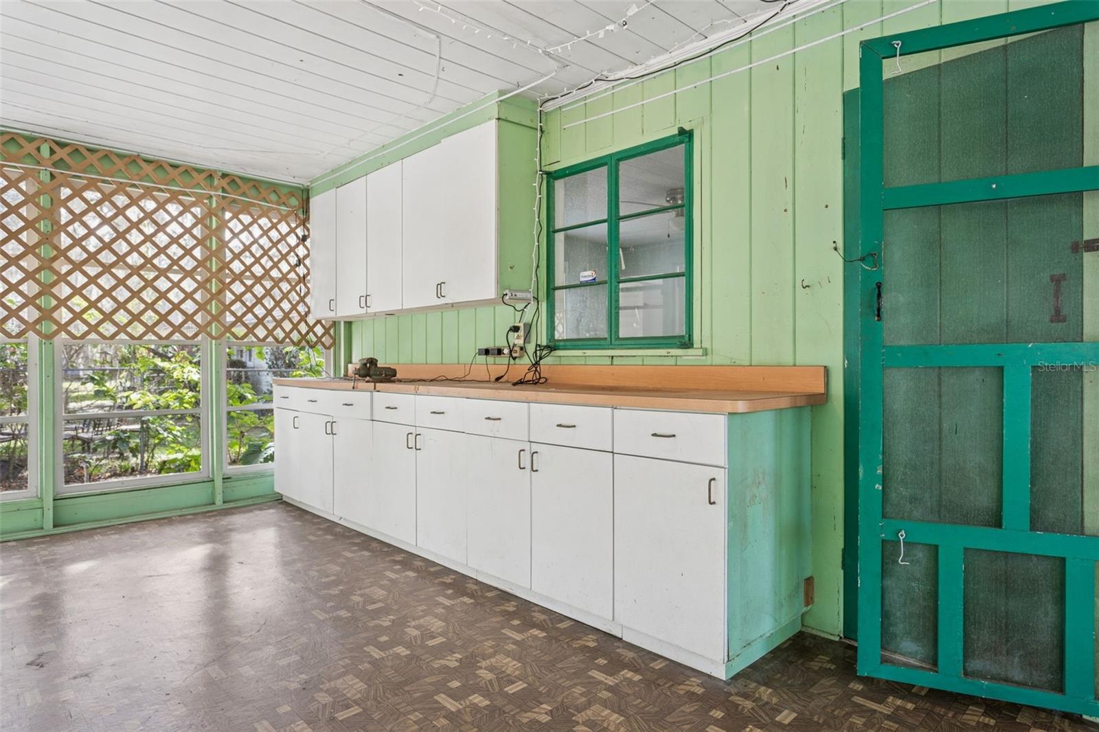 HAMNERS W E FOREST ACRES - Residential