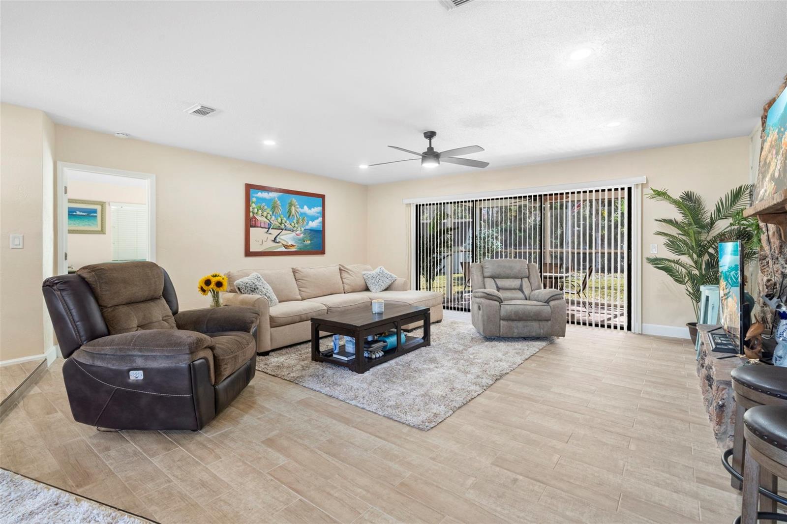 SUGAR FOREST PH 01 - Residential