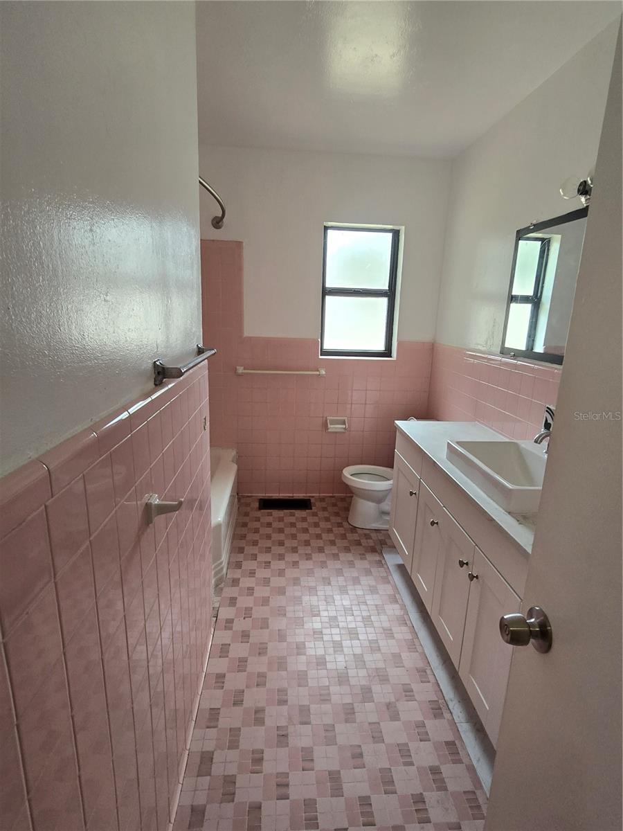 BAYNARD WALTER #1 - Residential Lease