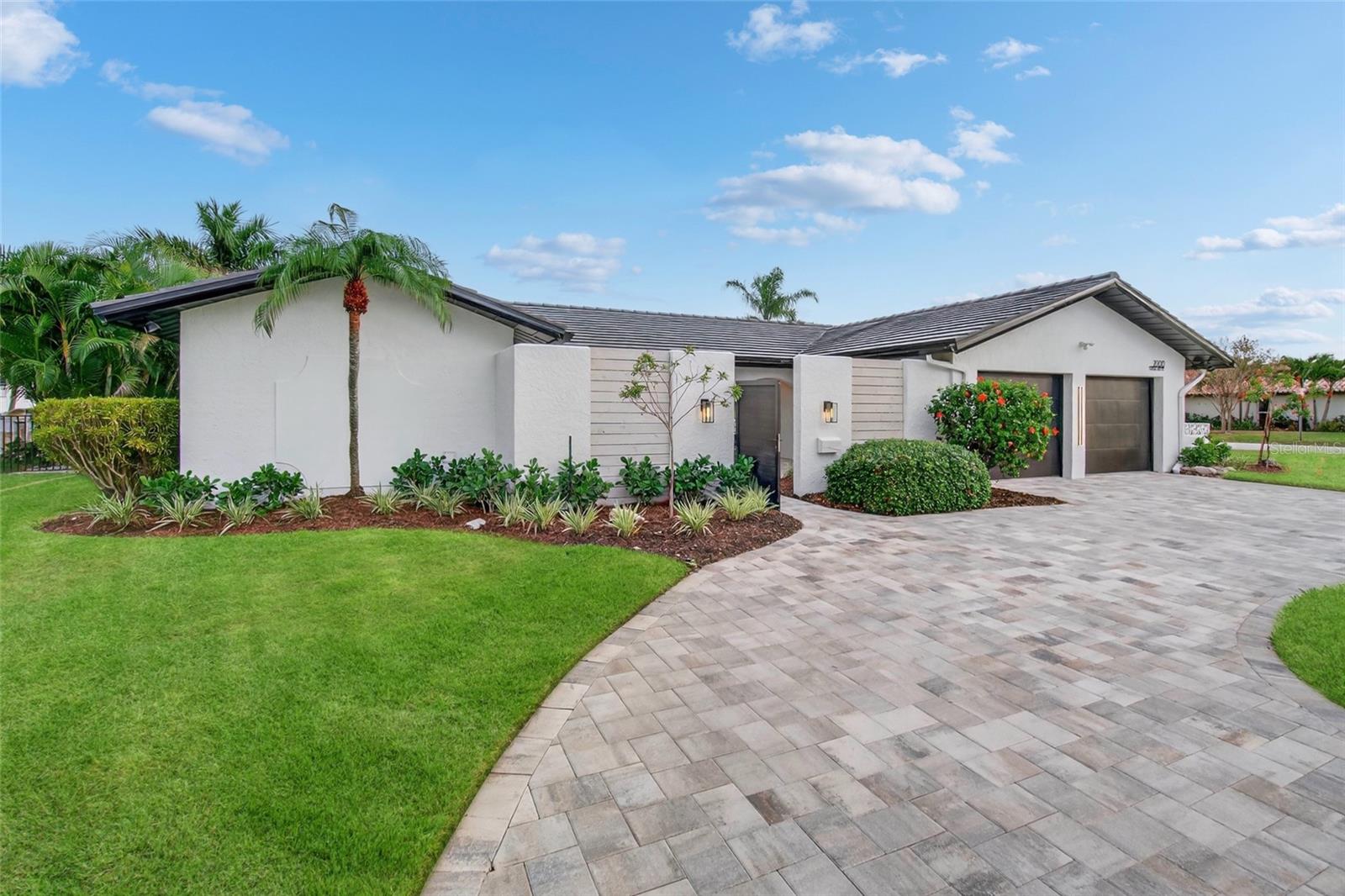 VENETIAN ISLES - Residential