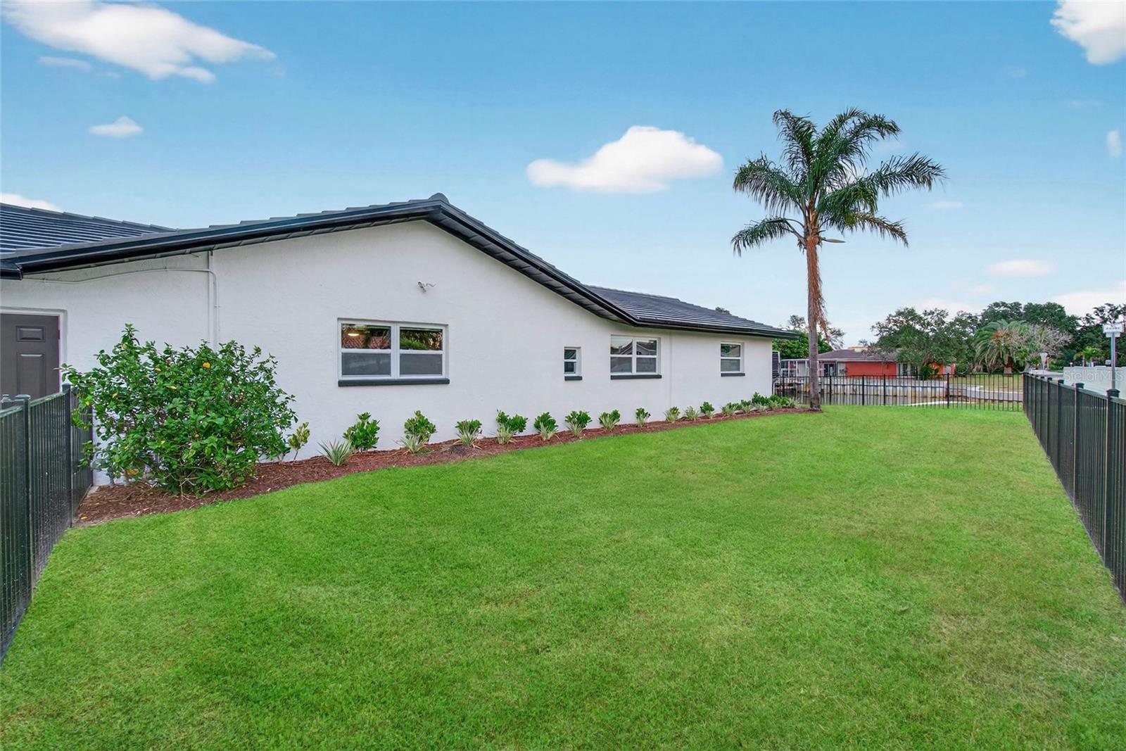 VENETIAN ISLES - Residential