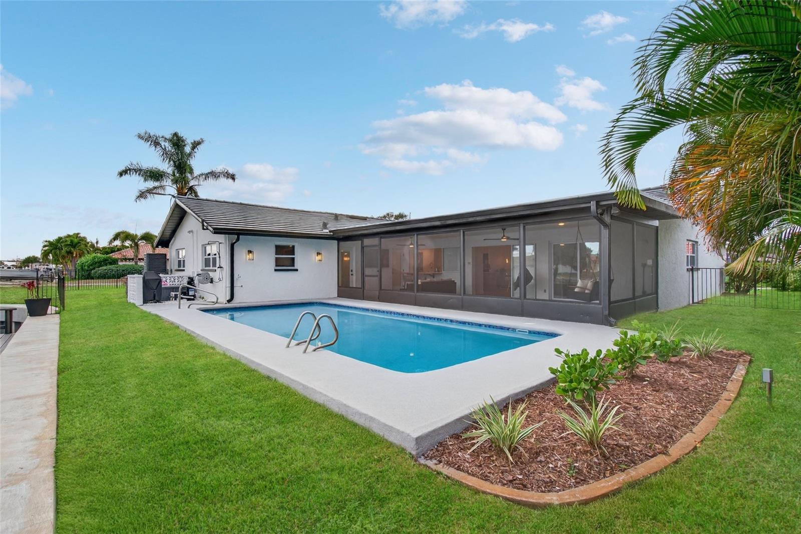 VENETIAN ISLES - Residential