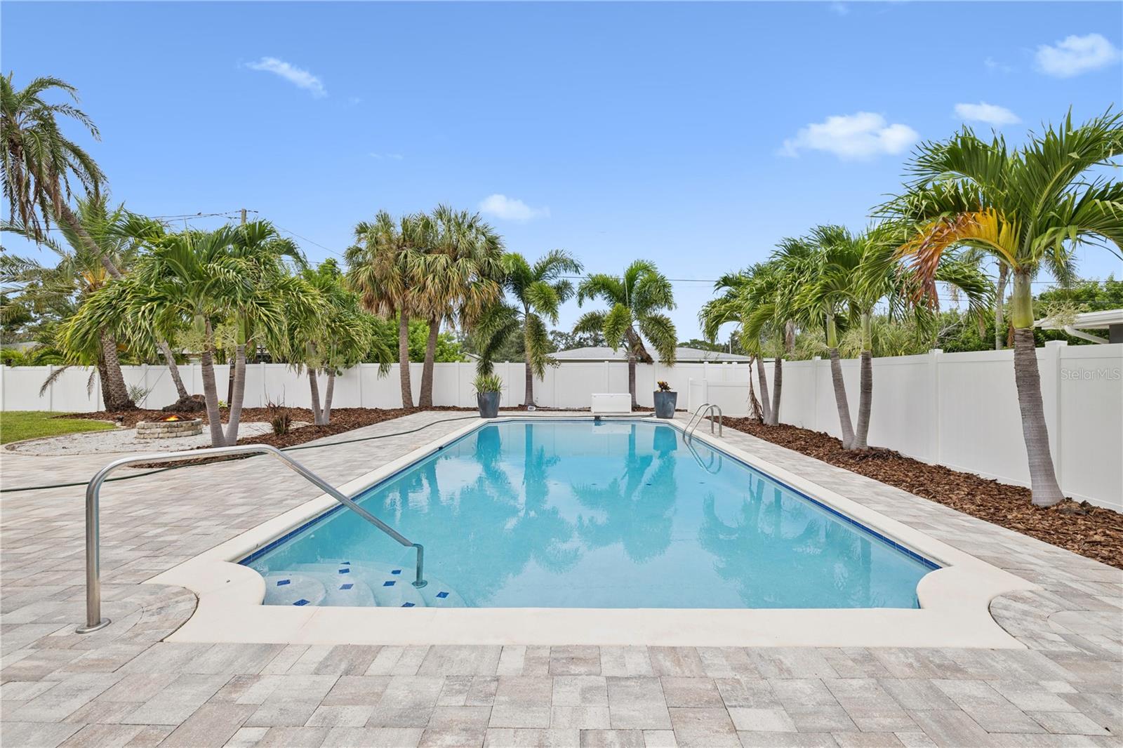 SHORE ACRES OVERLOOK SEC - Residential Lease