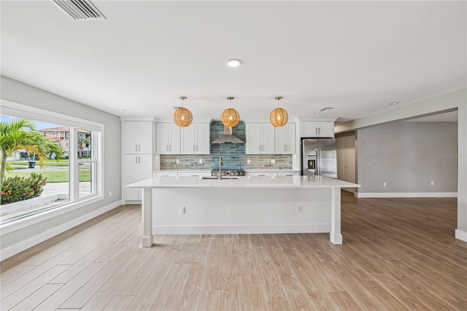 SHORE ACRES OVERLOOK SEC - Residential Lease