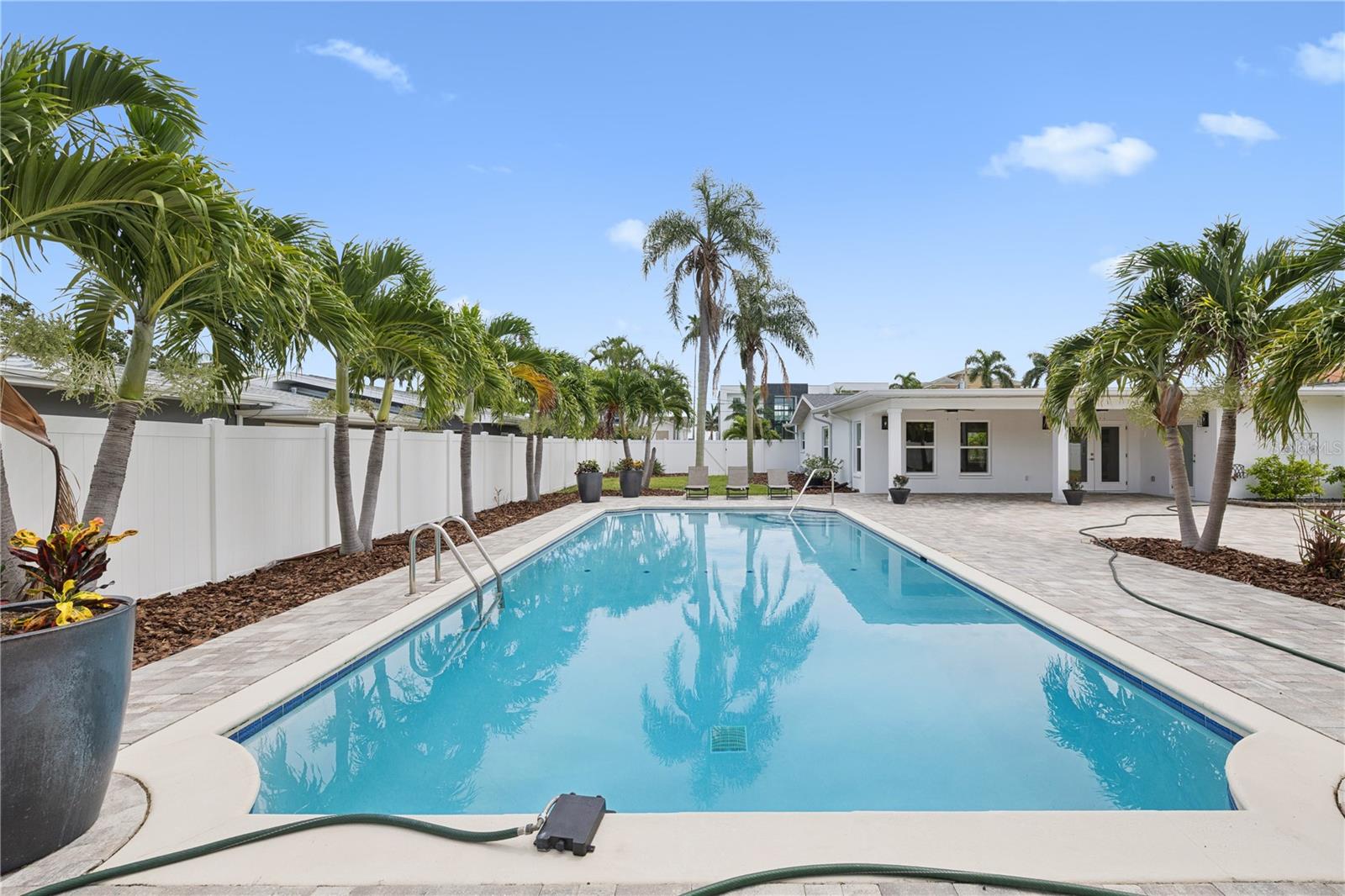 SHORE ACRES OVERLOOK SEC - Residential Lease