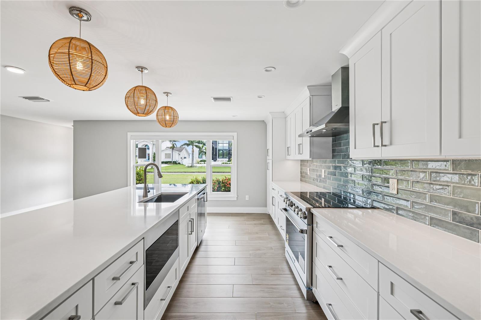 SHORE ACRES OVERLOOK SEC - Residential Lease