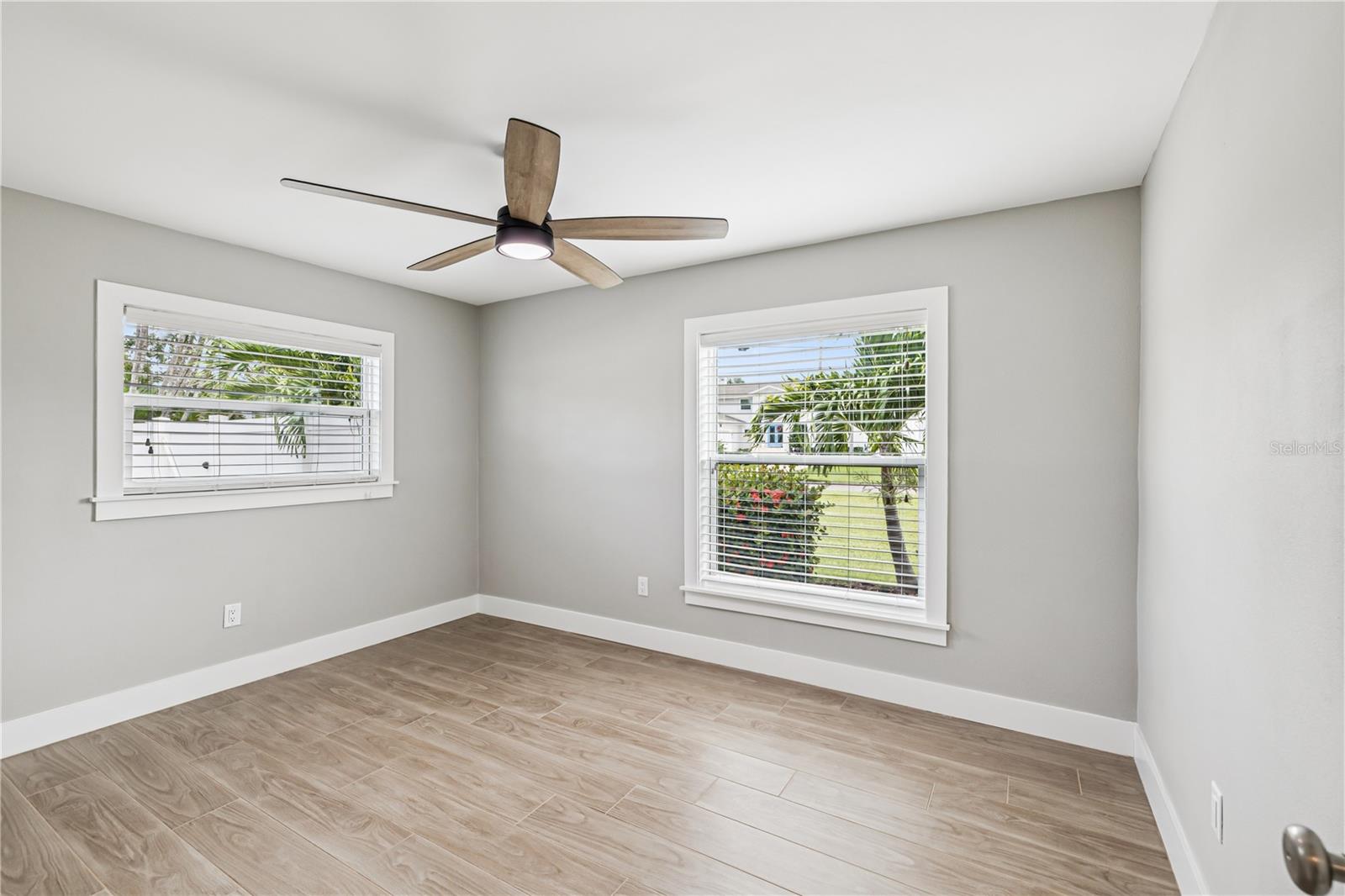 SHORE ACRES OVERLOOK SEC - Residential Lease