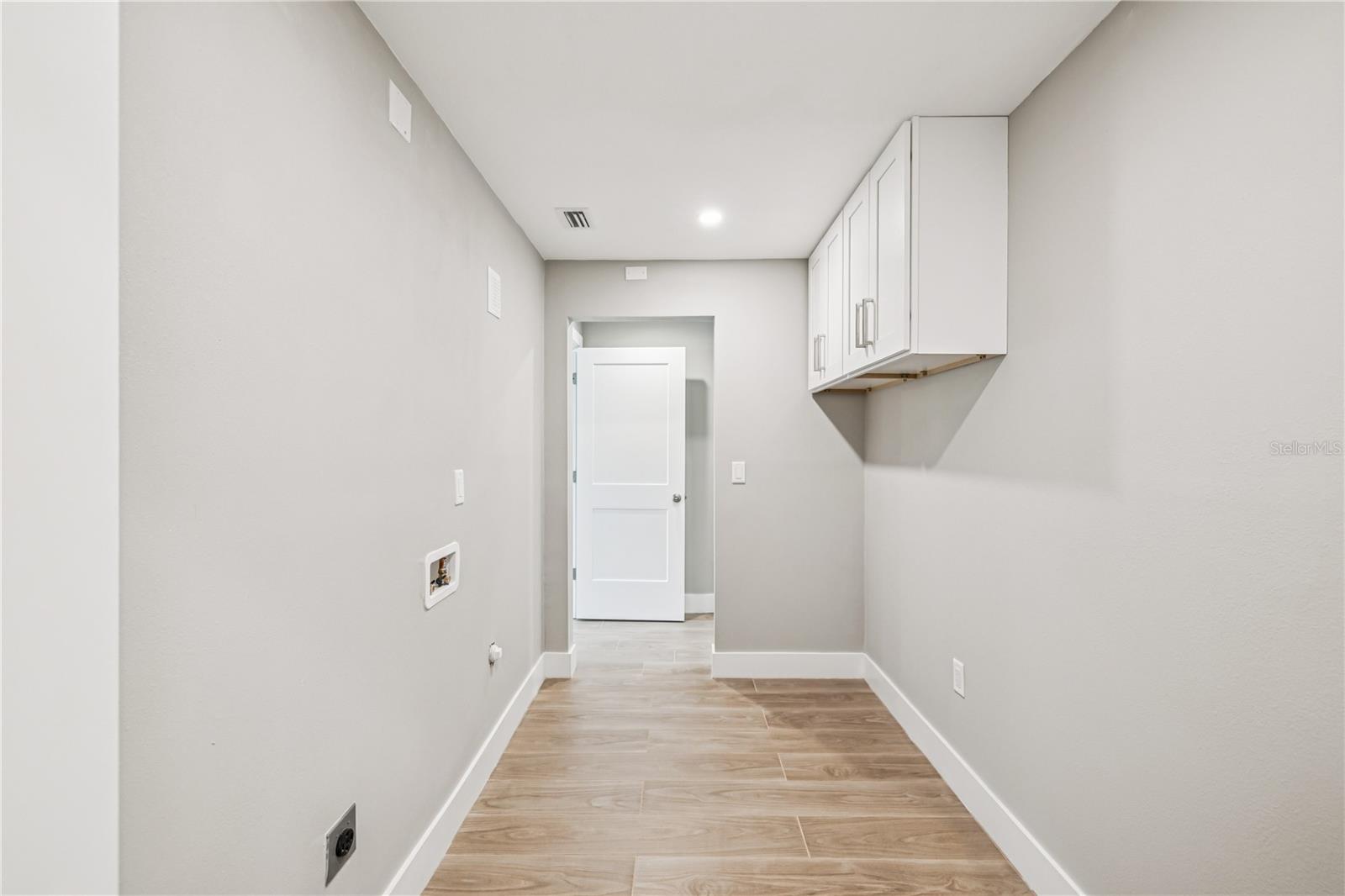 SHORE ACRES OVERLOOK SEC - Residential Lease