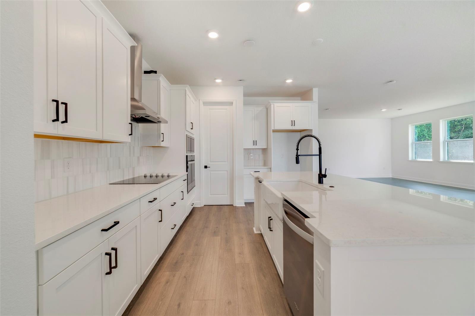 3492 LEMON BUTTON TERRACE