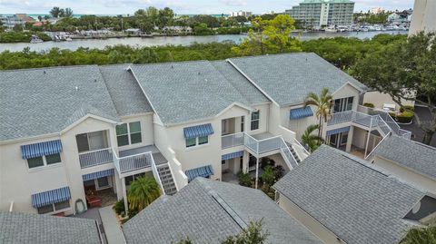 A home in LARGO