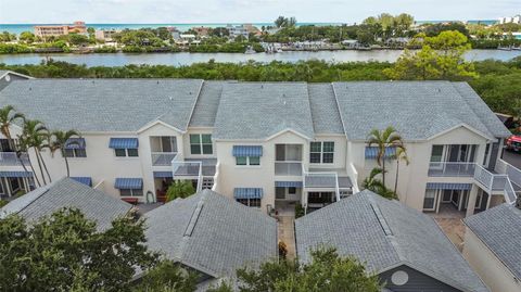 A home in LARGO