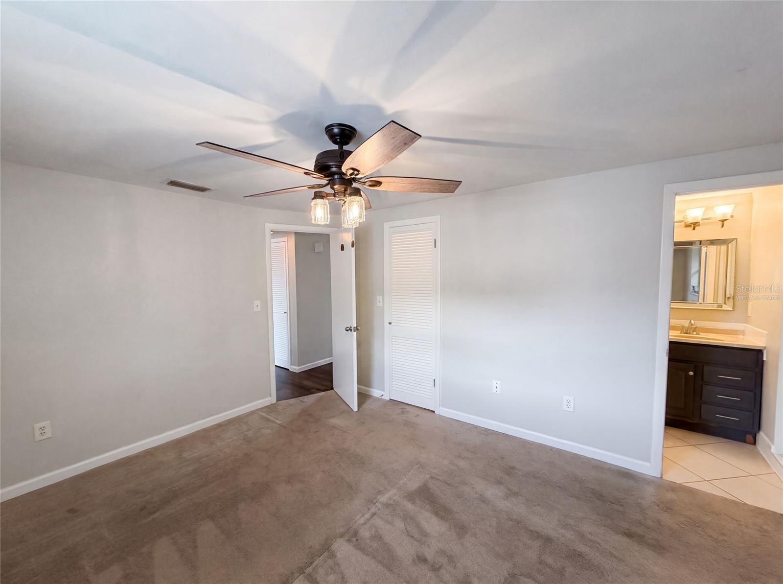 3400 BAINBRIDGE DRIVE
