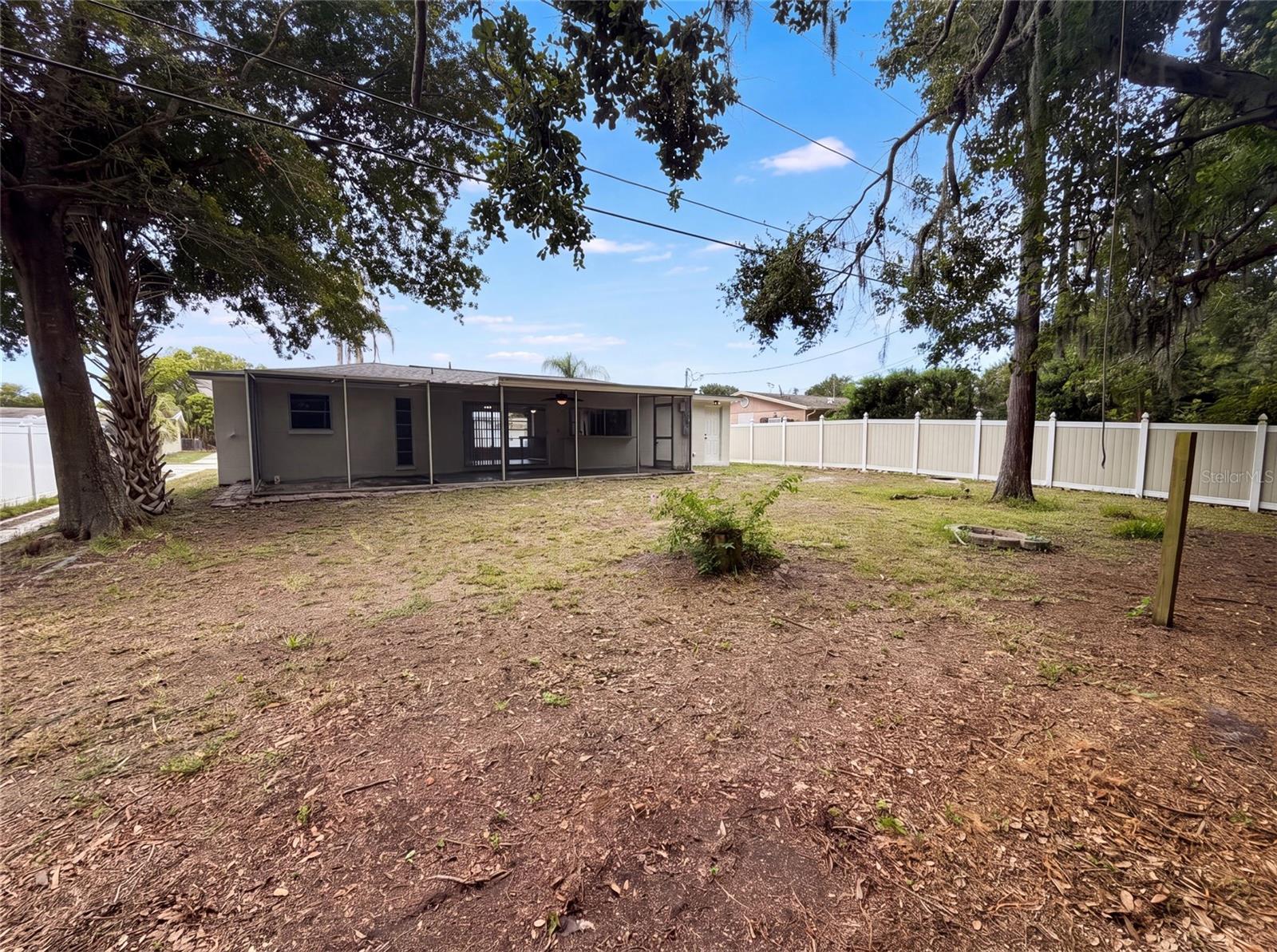 3400 BAINBRIDGE DRIVE