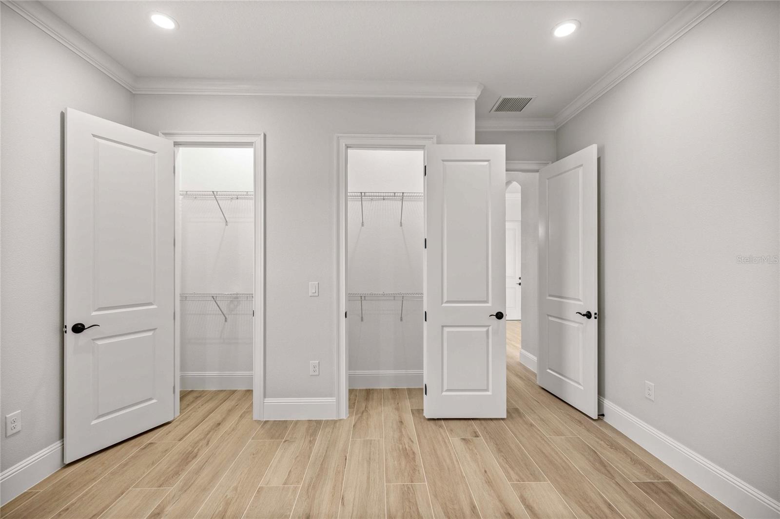 IRISH ACRES ADD - Residential