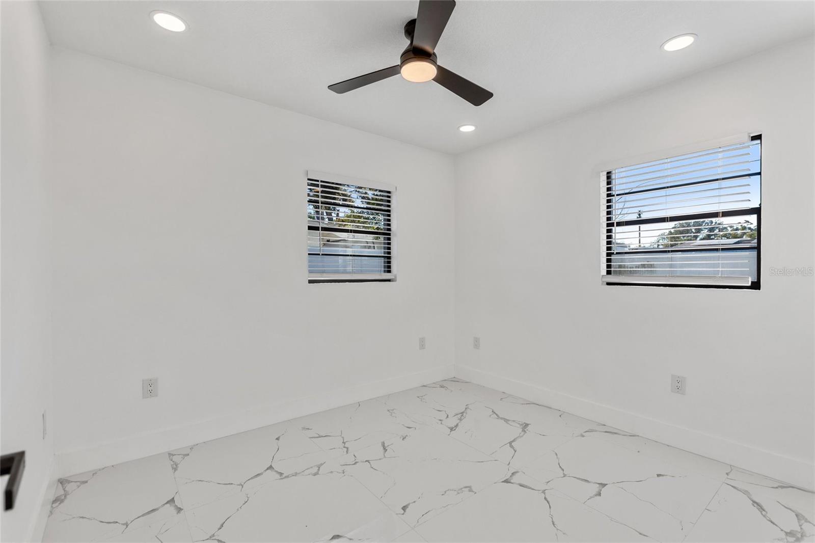 TOWNN COUNTRY PARK UN 01 - Residential