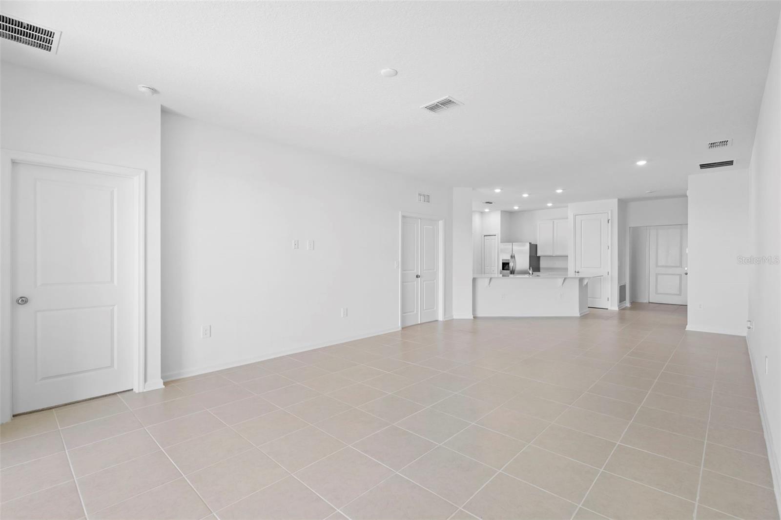 LAKE HAMILTON 50'S - Residential Lease