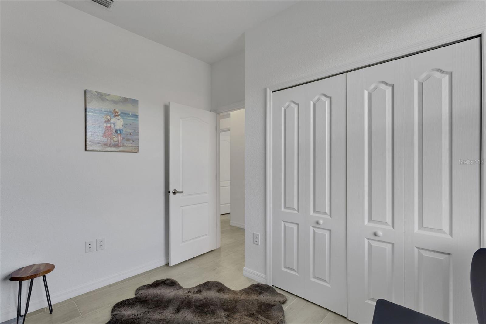 HARBOR WEST - Residential