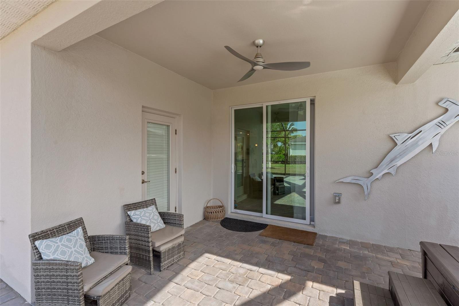 HARBOR WEST - Residential